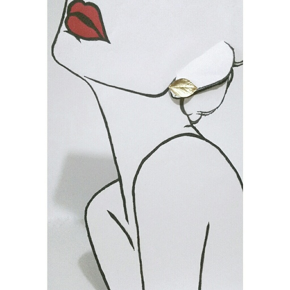 Vintage Trifari veined leaf clip on earrings - Picture 2 of 7